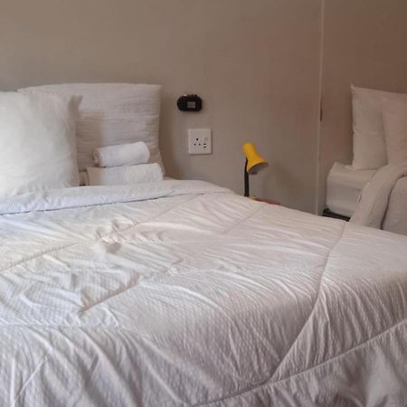 Kaste Guesthouse Тзанеен Экстерьер фото